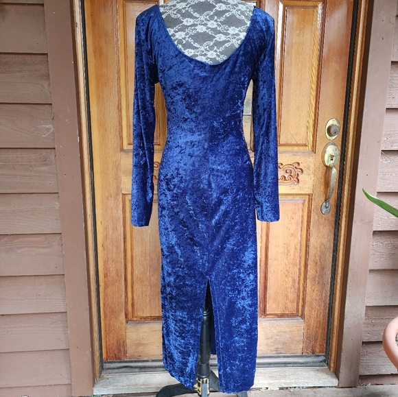 Vintage Blue Velvet Dress - Picture 3 of 4